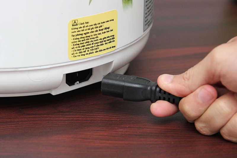Nồi cơm điện Zojirushi báo lỗi E06 - 03