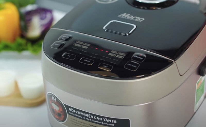 Nồi cơm điện báo lỗi E4 - 02