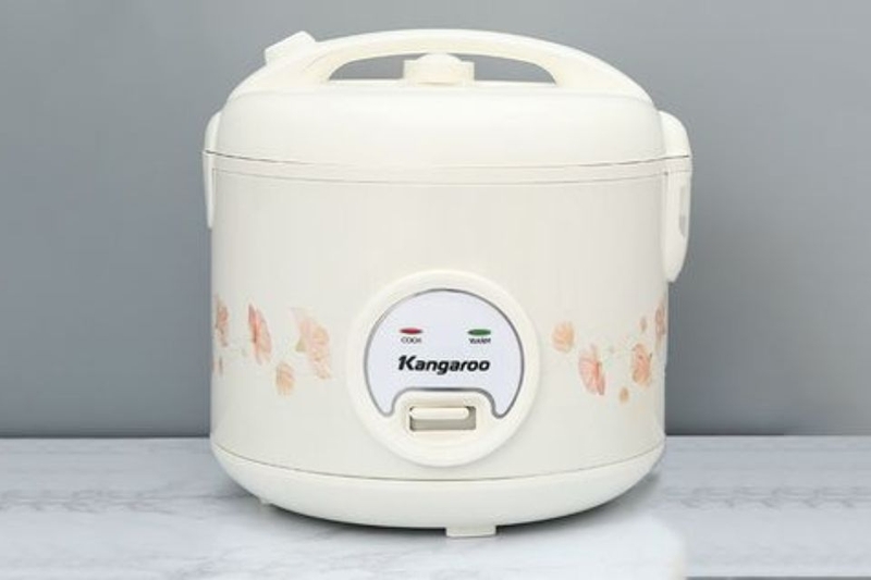 Nồi cơm điện nắp gài Kangaroo 1.8 lít KG18RC3