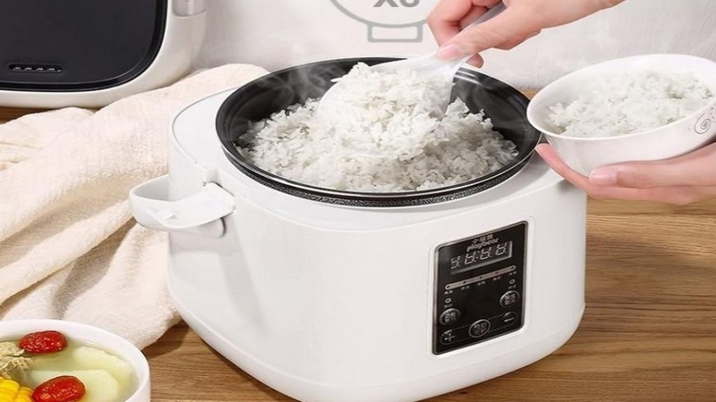 nồi cơm điện nấu bị dính cơm 6