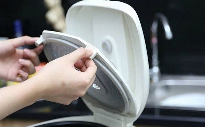 nồi cơm điện nhỏ gọn cho &iacute;t người tốt nhất 2026 ảnh 7