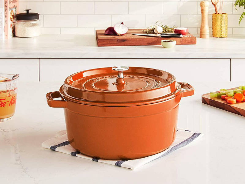 nồi gang Staub của Ph&aacute;p c&oacute; tốt kh&ocirc;ng 4