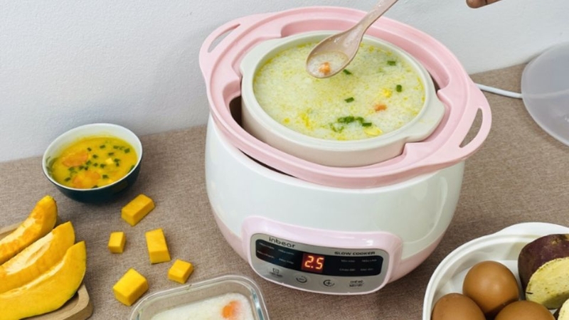 Có nên mua nồi nấu cháo chậm cho bé?