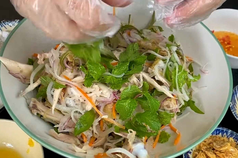 nộm gà hành tây hình 10