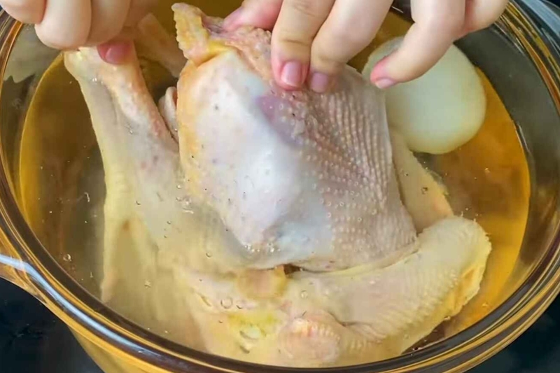 nộm gà hành tây hình 3