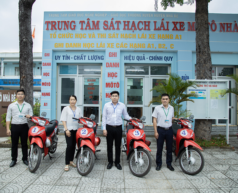 Trung tâm đào tạo và sát hạch lái xe