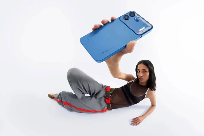 nothing-phone-4b-ra-mat-209388-2.jpg