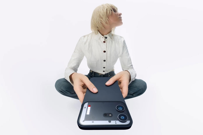 nothing-phone-4b-ra-mat-209388-3.jpg
