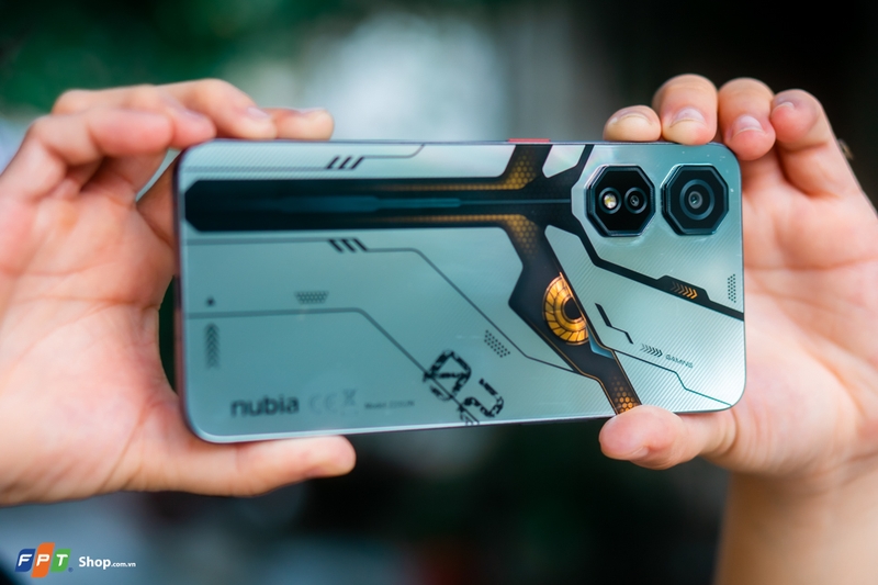 Giao diện chụp ảnh trên nubia Neo 2 được thiết kế rất đơn giản