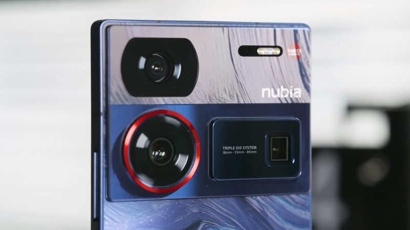 Nubia Z60 Ultra 11