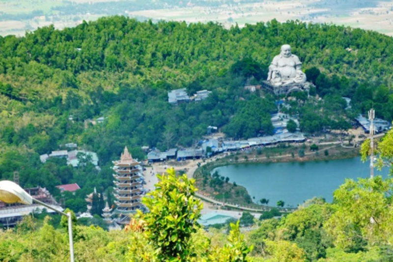 Đôi nét về núi Cấm An Giang