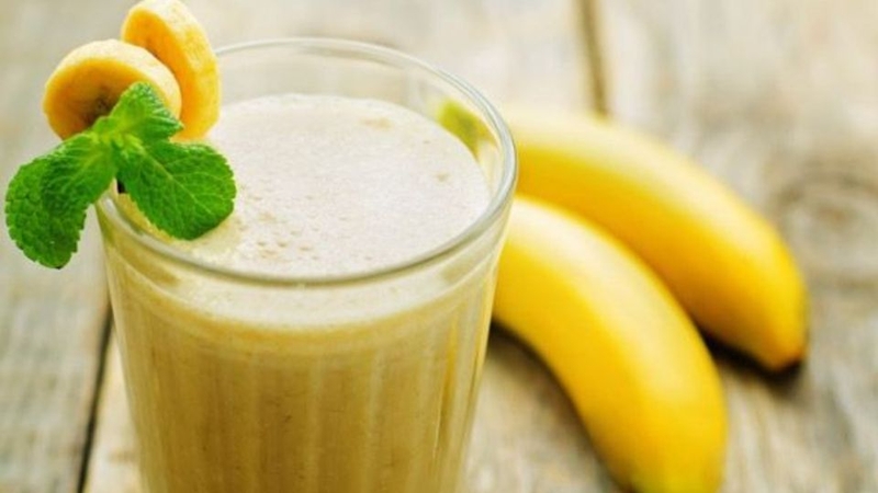 Nước ép chuối và táo
