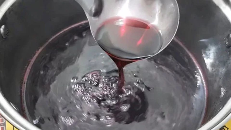 Nước ép dâu tằm 2