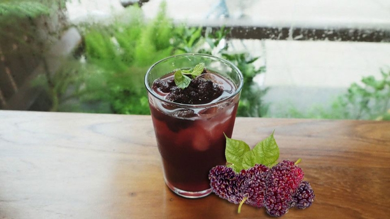 Nước ép dâu tằm 3
