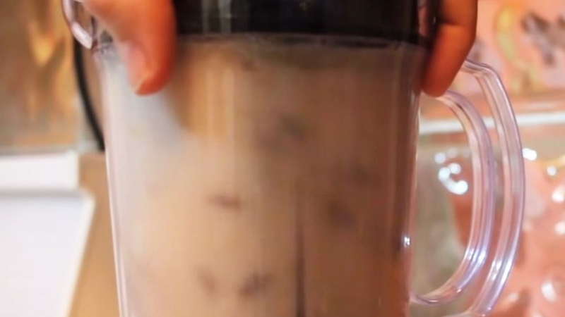 Nước ép trái nhàu 2