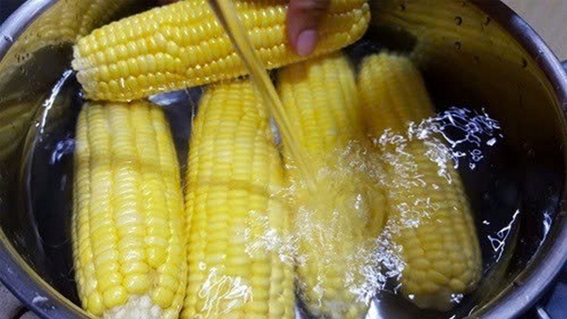 nướng ngô bằng lò nướng ảnh 2