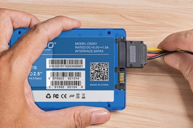 Ổ cứng SATA là gì 3