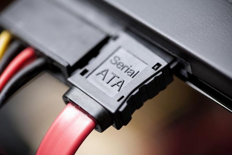 Ổ cứng SATA là gì 8