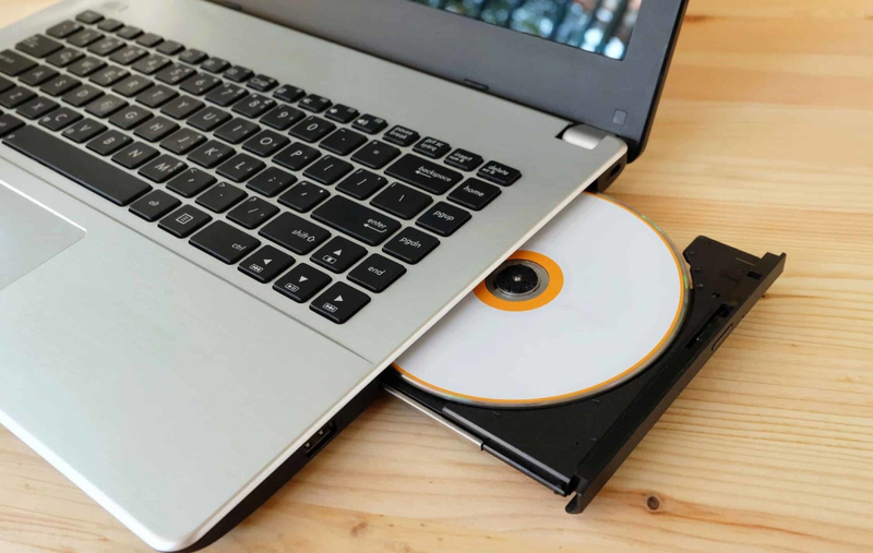 o-dia-quang-tren-laptop-3.png