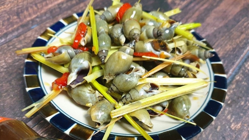 ốc cà na hấp sả 2