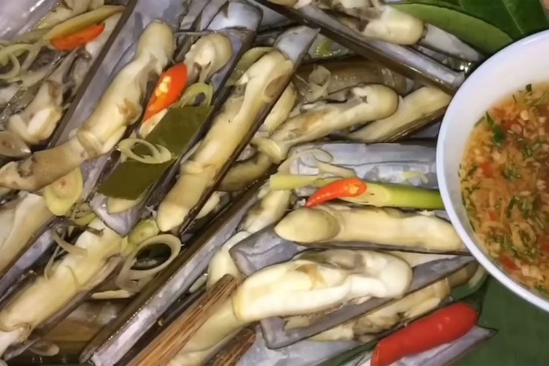 ốc móng tay hấp sả 7