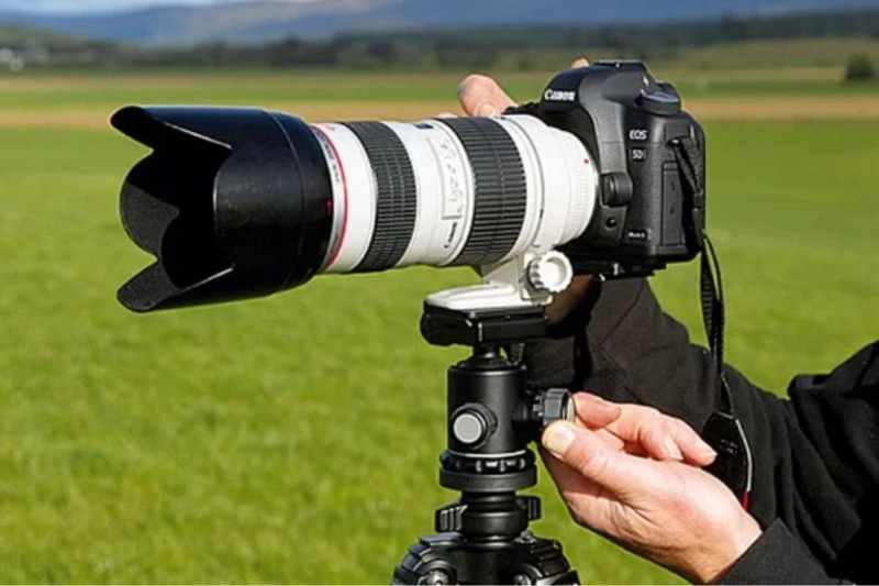 Ống kính telephoto là gì?