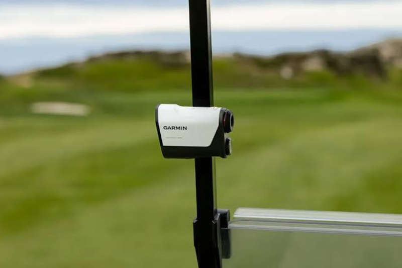 Ống nhòm chơi Golf Garmin Approach Z10 4