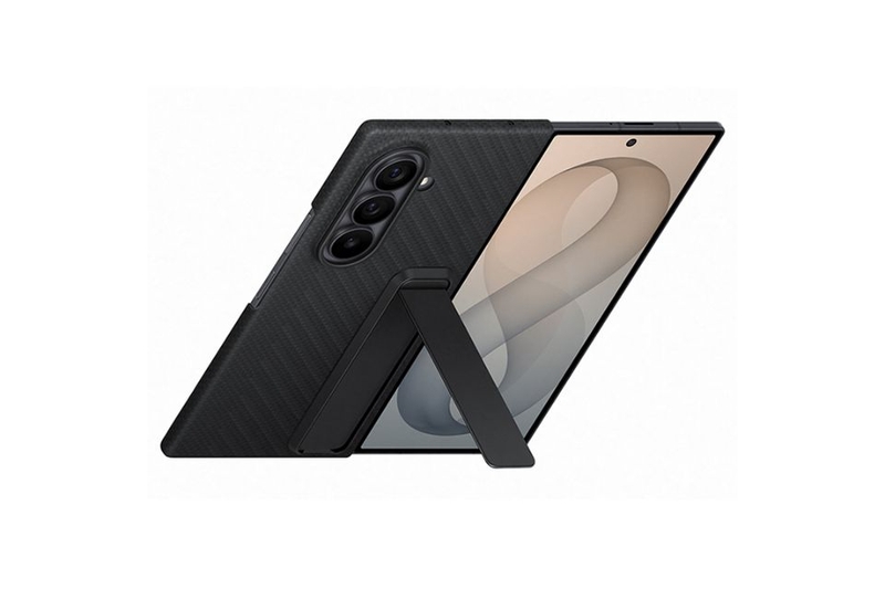 op-lung-samsung-galaxy-z-fold8-carbon-standing-3.jpg