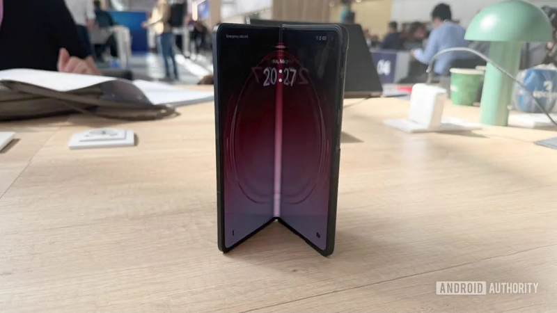 oppo-find-n6-lo-anh-thuc-te-202478-1.webp