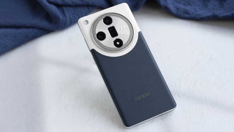 Đánh giá OPPO Find X7 1