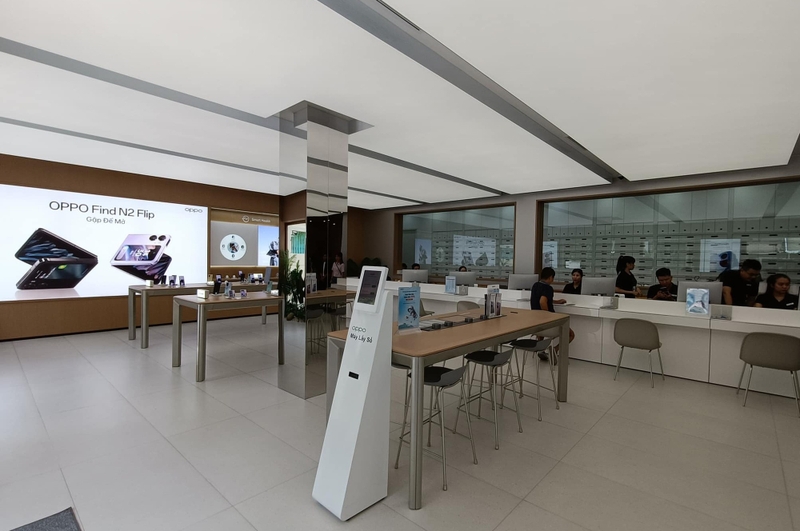 OPPO Premium Service 7