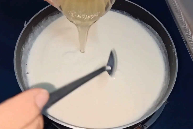 panna cotta bơ hình 4