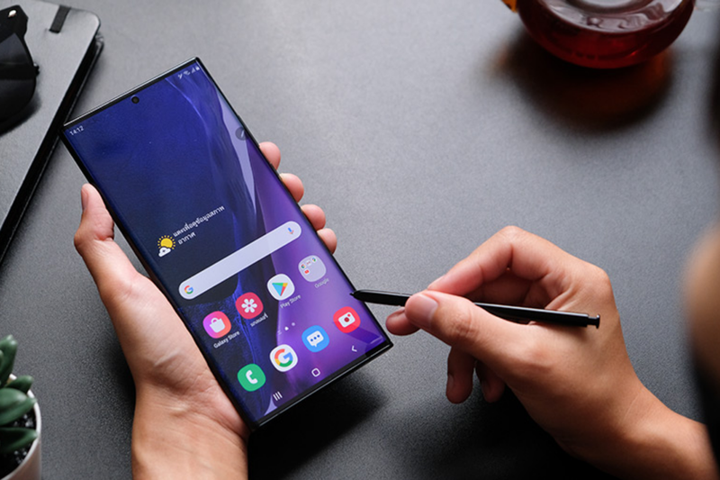 phablet nào có màn hình tốt nhất hiện nay 7