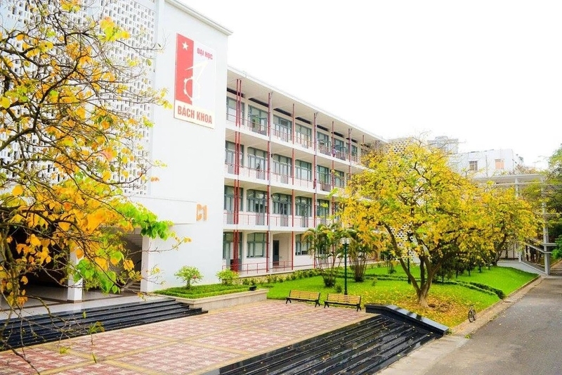 phân tích dữ liệu học trường nào - bách khoa HN.jpg