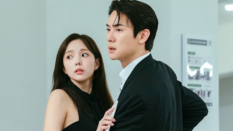 Khi điện thoại đổ chuông là bộ phim tình cảm mạnh lấy chủ đề liên hôn gia tộc, cưới trước yêu sau