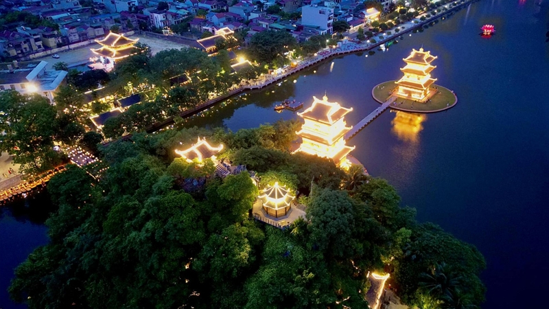 Phố cổ Hoa Lư khi nhìn từ trên cao