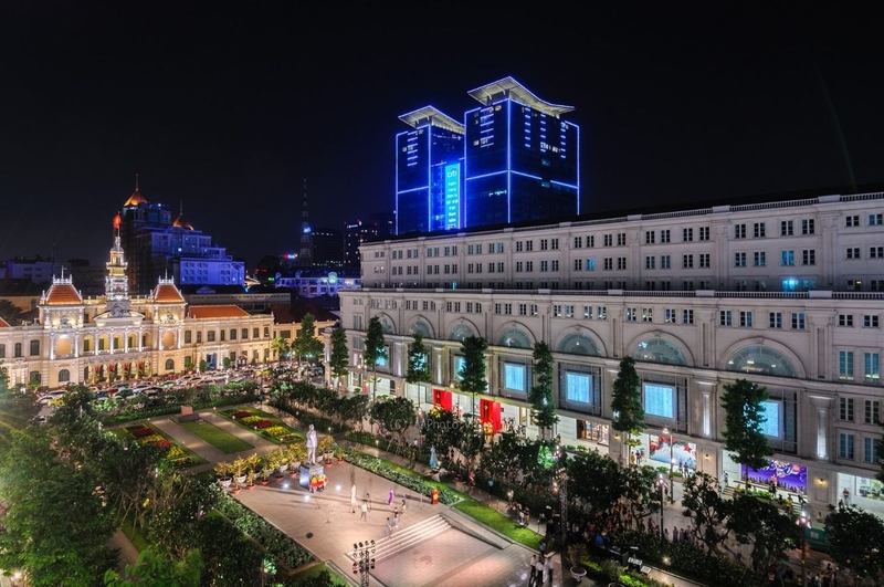 phố đi bộ nguyễn huệ 1