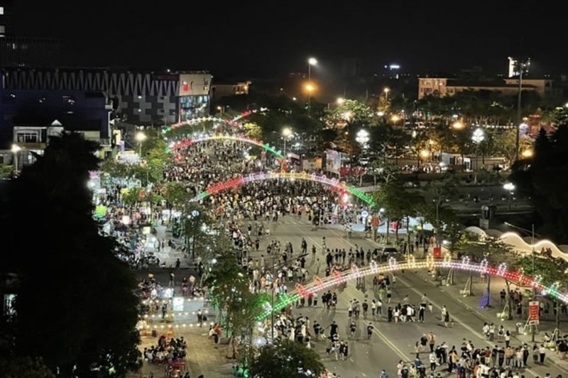 Phố đi bộ TP Vinh mở cửa thứ mấy (ảnh 1)