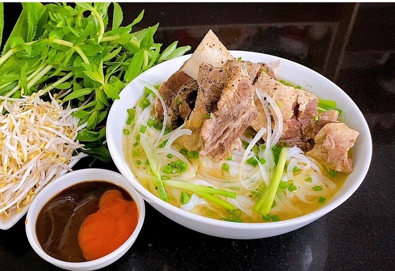 phở sườn bò 7