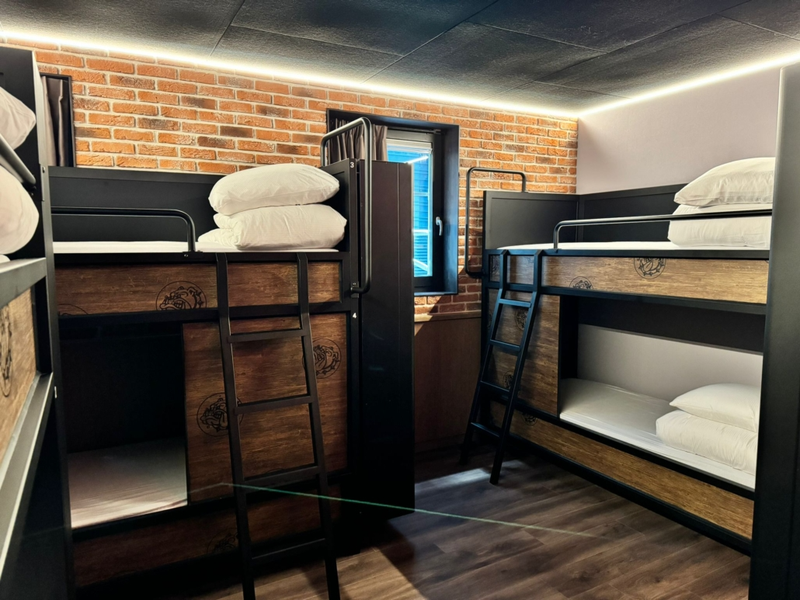 Dorm có giường tầng