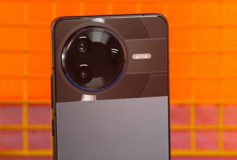 poco f7 pro ảnh 1