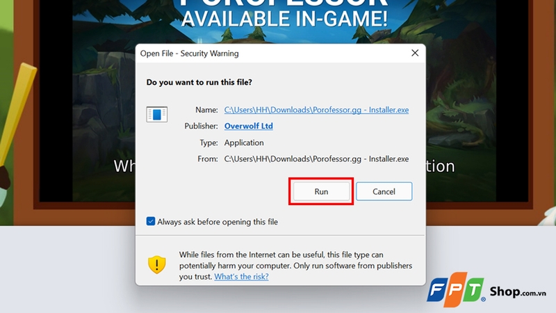 Chọn “Run” để chạy ứng dụng trên laptop