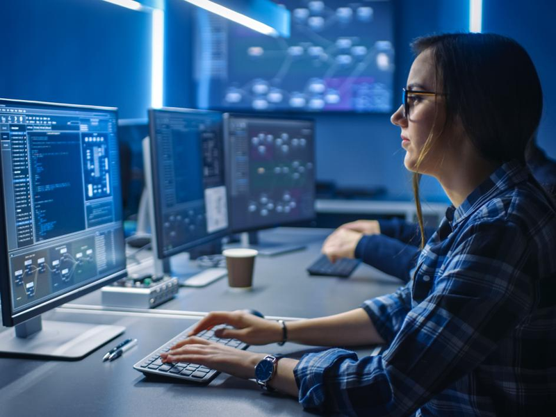 Sự khác biệt giữa Coder, Programmer và Developer