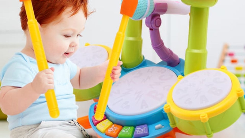 Quà sinh nhật cho bé trai 1 tuổi