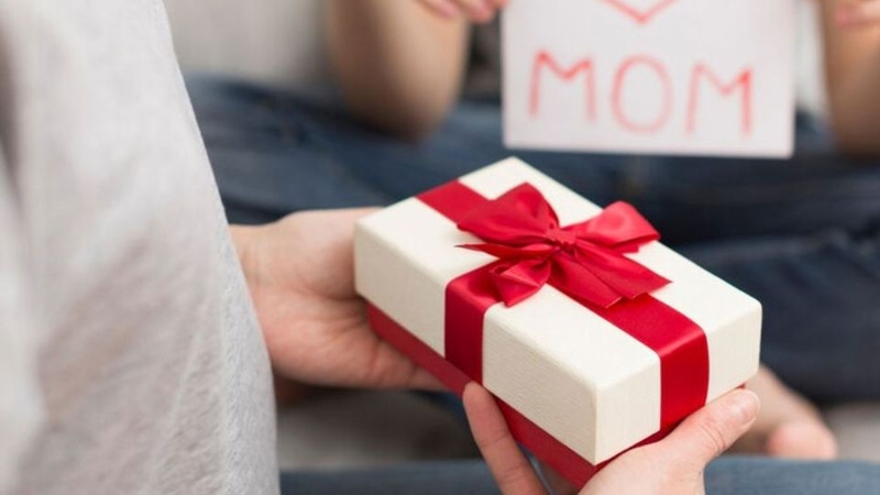 Một số lưu ý khi chọn quà sinh nhật mẹ