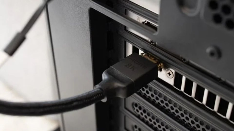 Cáp kết nối màn hình bị lỏng hoặc cắm sai cổng