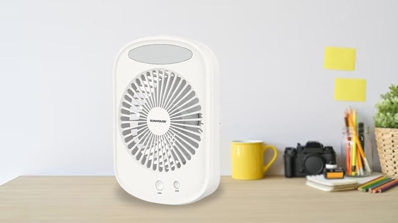 quạt mini để bàn học 3