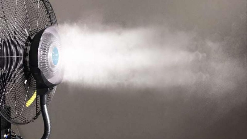 quạt phun sương có chức năng đuổi muỗi 2