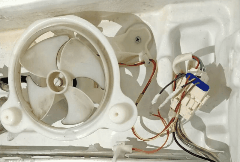 quat tu lanh electrolux bi hong