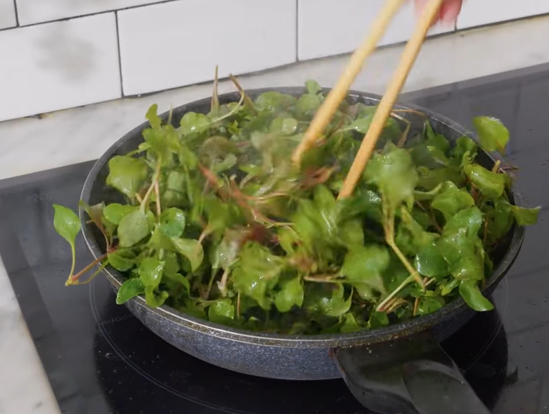 rau cải xoong xào thịt heo hinh 1